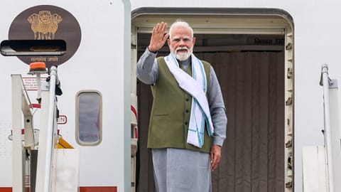 Prime Minister Narendra Modi emplanes for a two-nation visit to France and Slovakia