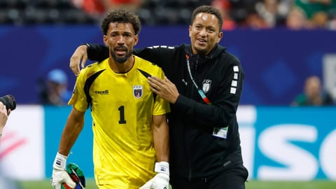 Cape Verde Goalkeeper Vozinha, left, reacts after World Cup group H Soccer match between Spain and Cape Verde