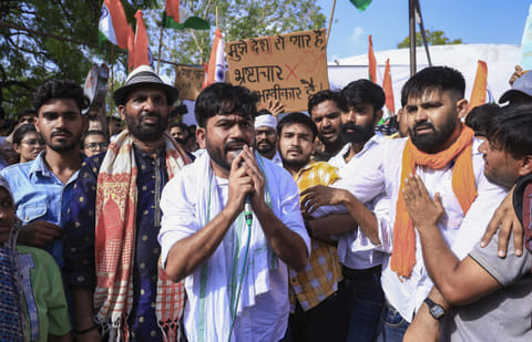 Jaipur: CJP leader Abhijeet Dipke along with party supporters stage a protest against Union Education Minister Dharmendra Pradhan over the alleged NEET-2026 examination paper leak, at Shaheed Smarak, in Jaipur, Rajasthan, Monday, June 15,