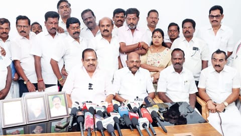 AIADMK Whip Agri SS Krishnamurthy talking to
media persons in Tiruvannamalai on Monday