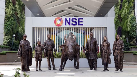 Sensex tumbles 786 points in early trade after five-day rally as IT stocks drag