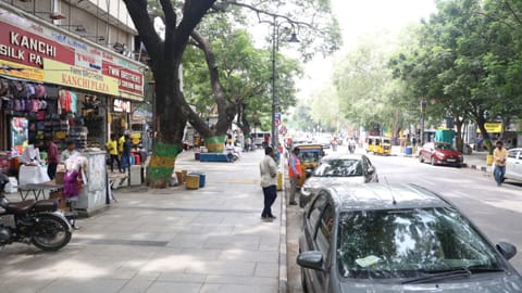 Pondy Bazaar