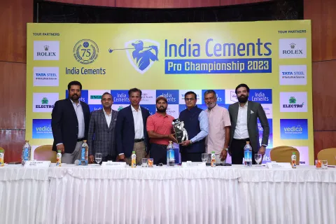 (from left to right): Uttam Singh Mundy, CEO, PGTI, Anand Nair, GM, Crowne Plaza Chennai, HR Srinivasan, President, PGTI, Indian golfer Aman Raj, Parthasarathy Ramanujam, Chief Marketing Officer, India Cements, A Saravanan representing TNGF, and Tushar Malhotra, Head of Marketing, Bisleri International Pvt Ltd