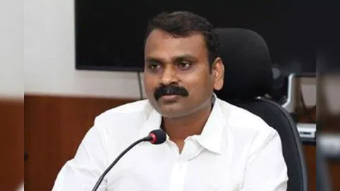 L Murugan, Minister of State for Information and Broadcasting and Fisheries, Animal Husbandry and Dairying&nbsp;