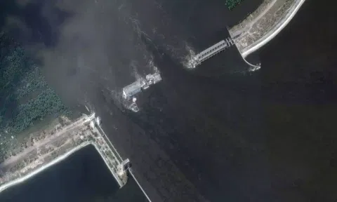 Kakhovka dam