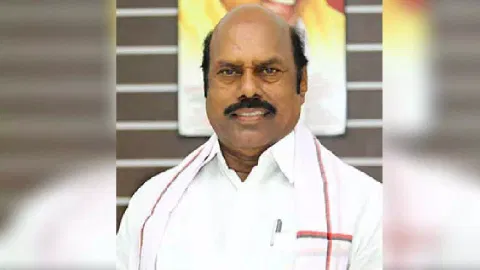 Minister EV Velu&nbsp;