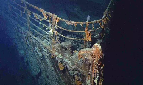 Rescue efforts for missing Titanic submersible captivate worldwide audience