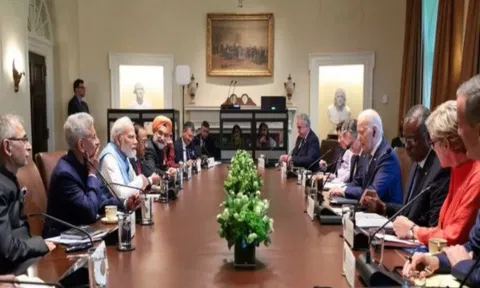 India, US back Ukraine's "territorial integrity"