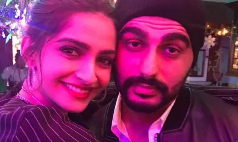 Actors Sonam Kapoor and Arjun Kapoor&nbsp;