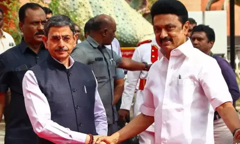 TN CM MK Stalin with Governor RN Ravi (Daily Thanthi)