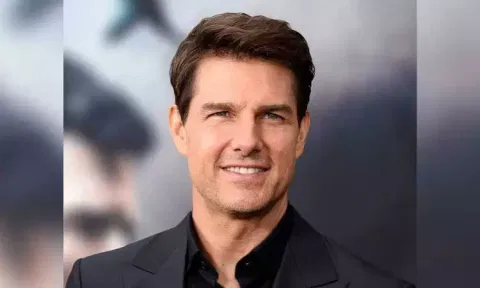 &nbsp;Tom Cruise