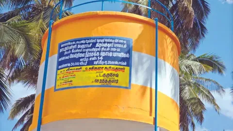 One of the overhead tanks without
DMK MLA Devaraji’s name in Natrampalli, Tirupattur district
