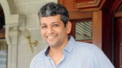 Amol Muzumdar