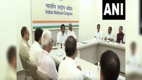 Congress Chief Mallikarjun in a meeting with party leaders in Delhi (Photo/ANI)
