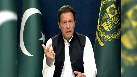 &nbsp;Pakistan Tehreek-e-Insaf (PTI) chairman Imran Khan (Photo: ANI)