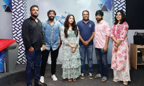 Madhavan, Maara, Sai Priya Deva, Srinivas Sambandam, Udhay Karthik and Maheswari