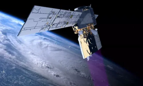 1st ever dead satellite gets assisted reentry to Earth to avoid space debris