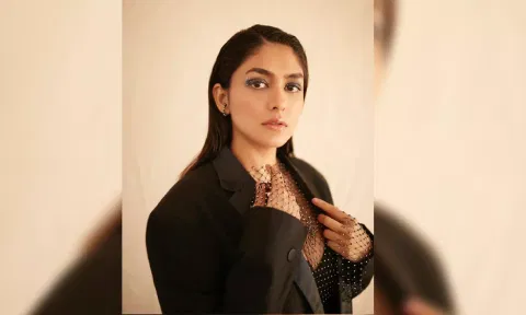 Mrunal Thakur&nbsp;