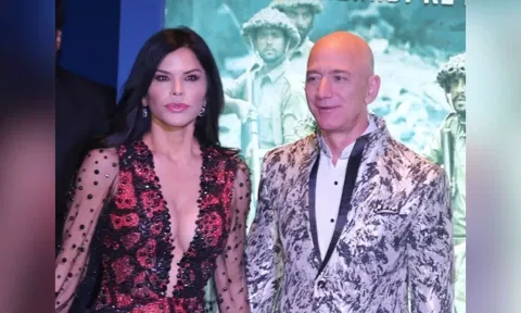Jeff Bezos with Lauren Sanchez