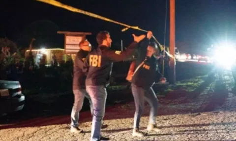 FBI officers