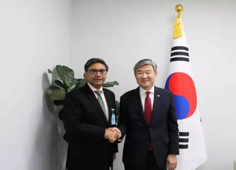 &nbsp;Vikram Misri, Deputy National Security Adviser&nbsp;with his South Korean counterpart Kim Tae-Hyo (Photo: ANI)