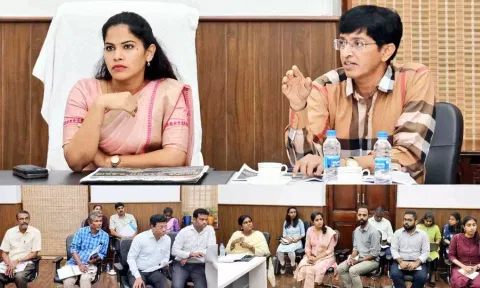 Commissioner J Radhakrishnan and Mayor R Priya (Photo: Twitter)