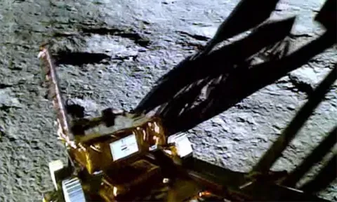 Pragyan rover of Chandrayaan-3 (Twitter/@ISRO)&nbsp;