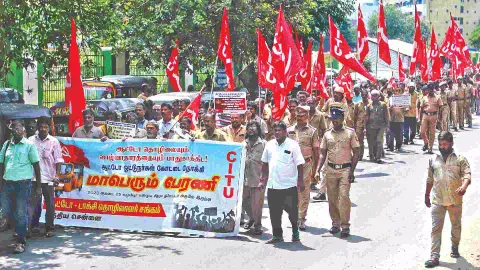 Autorickshaw drivers affiliated to the CITU union went on a protest march in Egmore on Friday raising various demands