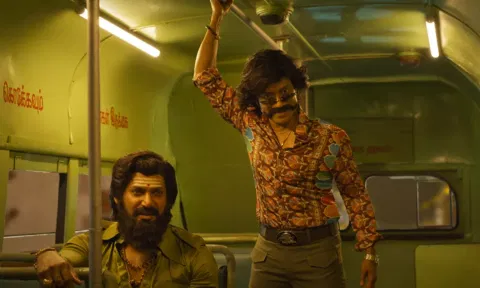 Vishal and SJ Suryah in 'Mark Antony' (YouTube/Vishal Film Factory)