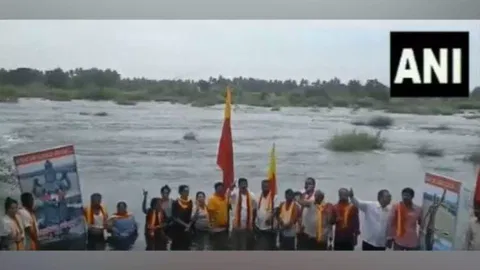 Pro-Kannada organisations protest against Cauvery water release to TN