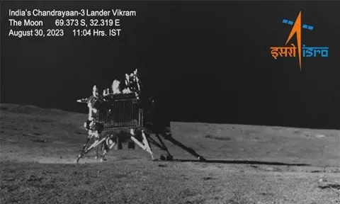 Image of Vikram lander clicked by Pragyan on lunar surface (Photo Courtesy: ISRO/X)