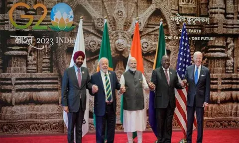 World bank Chief Ajay Banga, Brzil President Lula da Silva, PM Modi, South Africa President Cyril Ramphosa and US President Joe Biden (Left to Right) (Credit: X/@POTUS)