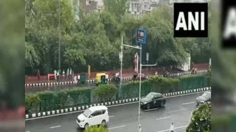 United Kingdom Prime Minister Rishi Sunak leaves from Delhi's Akshardham temple after offering prayers. (Photo/ANI)
