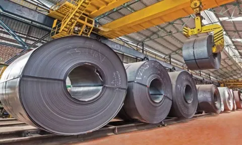 'India's steel output grows 5 pc in Jan-Jun; trend to continue'