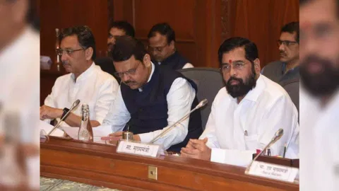 CM Eknath Shinde with Deputy CM Devendra Fadnavis (Photo/ANI)