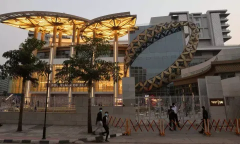 Jio World Plaza (Photo: Reuters)
