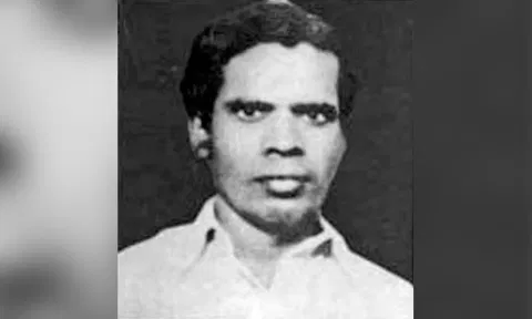 &nbsp;Poet Tamil Oli&nbsp;