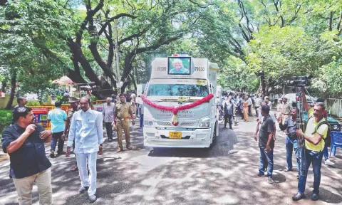 Father of Green Revolution on his final journey, on Saturday