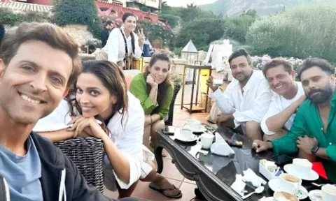 Deepika Padukone and Hrithik Roshan