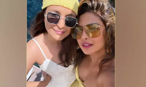 Parineeti Chopra, Priyanka Chopra (Instagram)