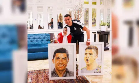 &nbsp;Cristiano Ronaldo with his fan Fatima Hamami