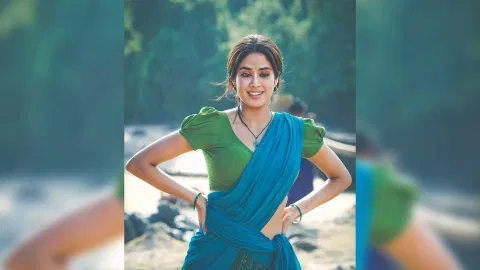 Still of Janhvi Kapoor from Devara: Part 1