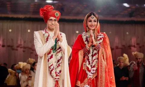 Uday Kotak with Aditi Arya. (X/@jay_kotakone)
