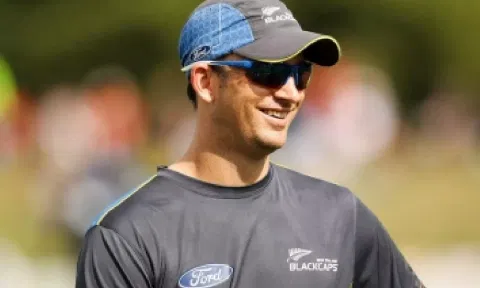 Shane Bond (IANS)
