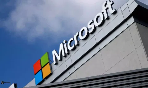 Microsoft lets users uninstall more inbox apps in Windows 11