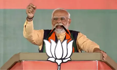 Prime Minister Narendra Modi addressing a public rally at Betul. (PTI)