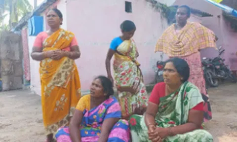 Sanitary Workers (IANS)