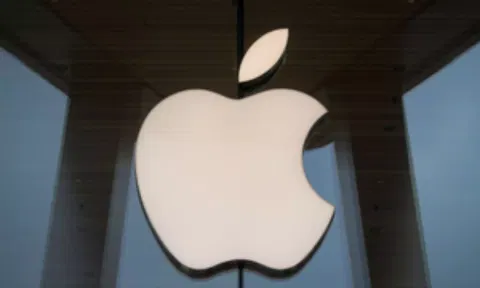 Apple may bring OLED to nine new devices by 2027