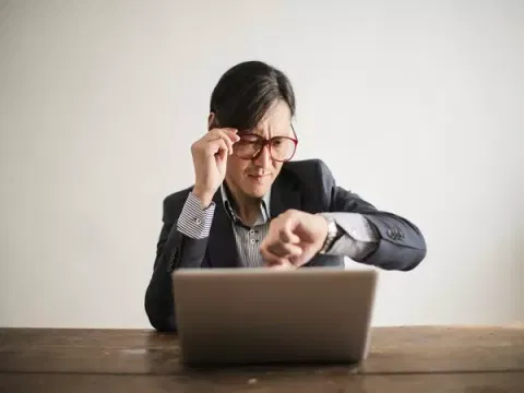 'People suffering from work addiction feel ill even when they are working'