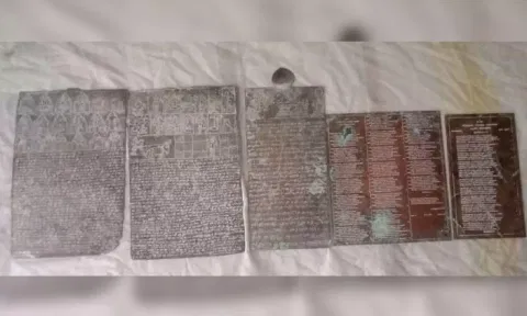 The five copper plates found at Arulmigu Kutralanatha Swamy Temple in Courtallam